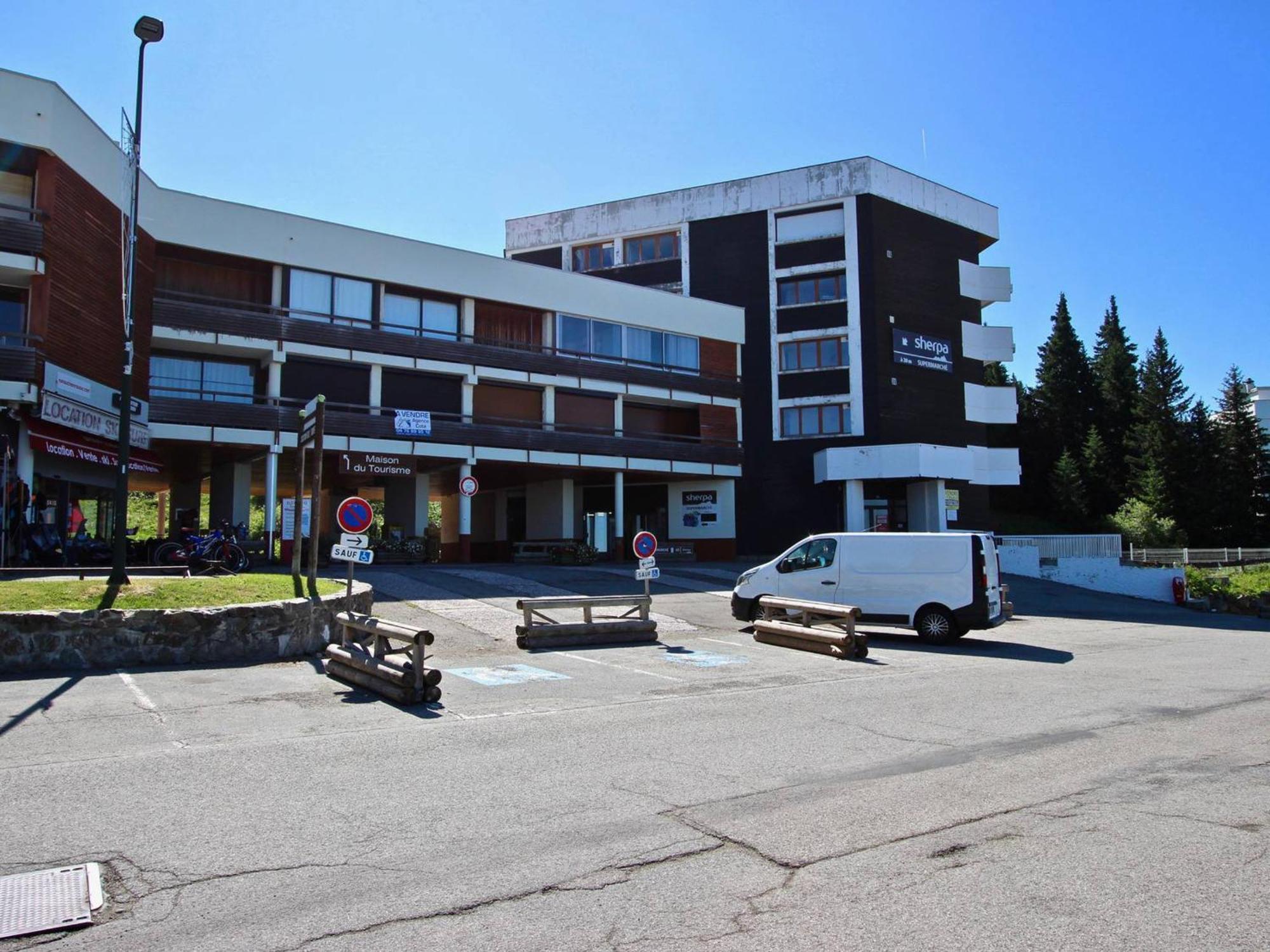 Studio Cabine A Chamrousse 1750, Pied Des Pistes Avec Balcon Et Piscine En Ete - Fr-1-549-33 Apartment Exterior photo